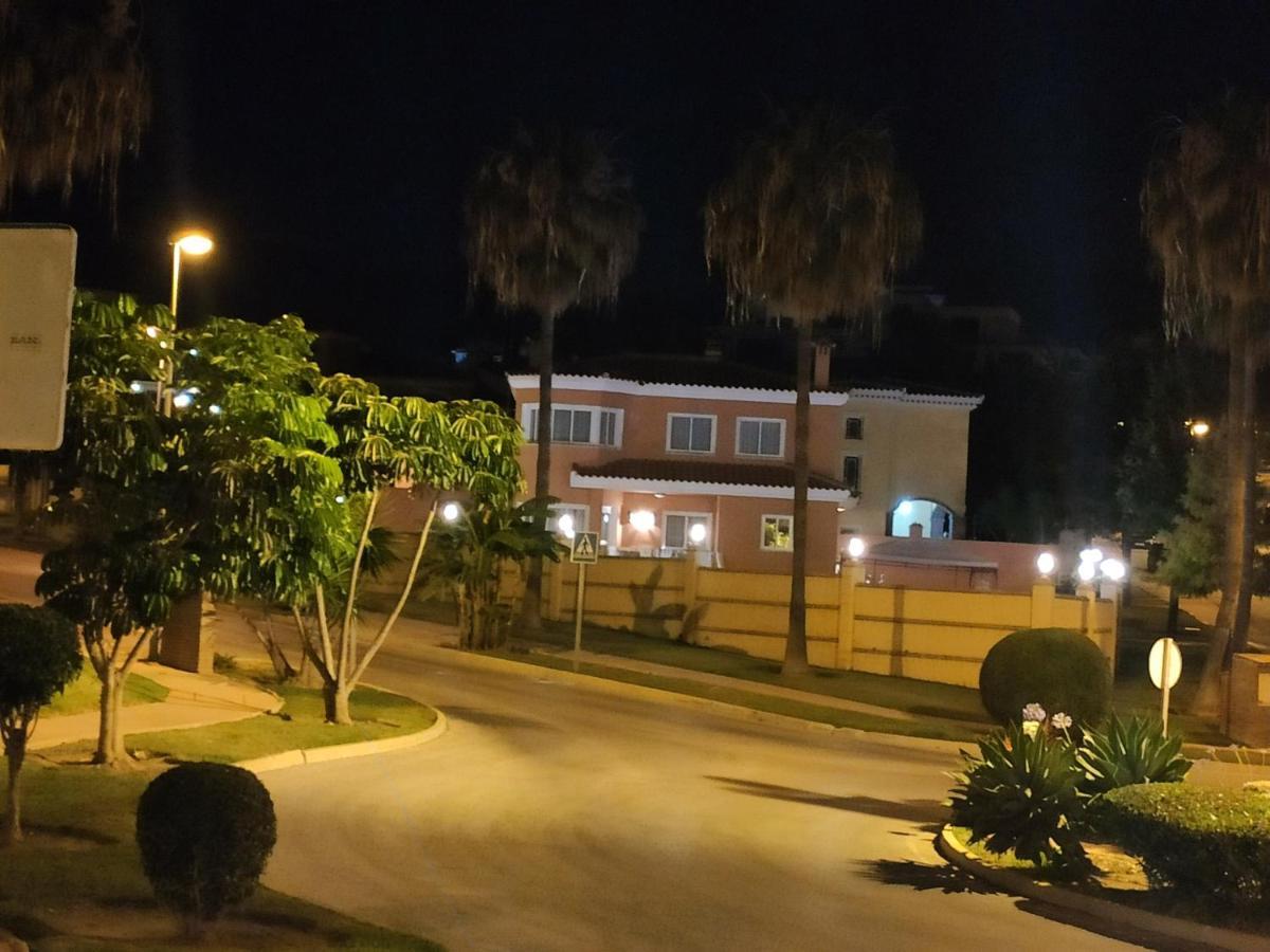 贝纳尔马德纳La Atalaya别墅 外观 照片
